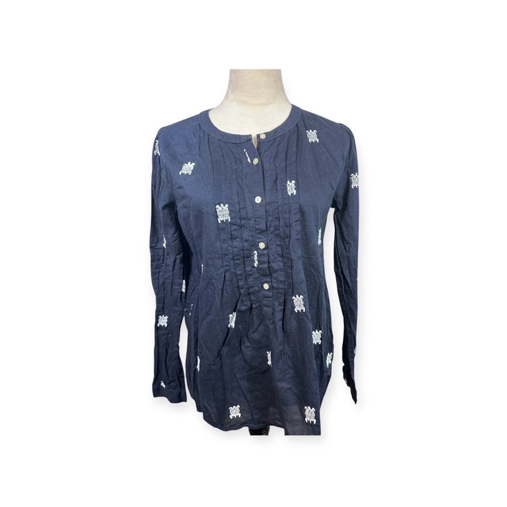 LOFT Ann Taylor softened navy Long sleeve top embroidered turtles size small
